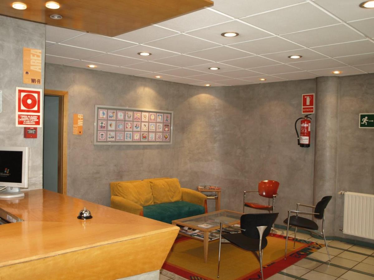 Hotel Lugones Nor Интерьер фото